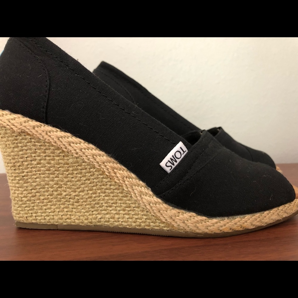 Tom’s Wedge Sandals